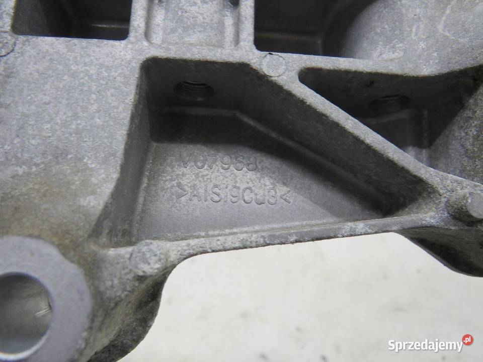 ŁAPA SILNIKA INSIGNIA B 16 CDTI 84221477