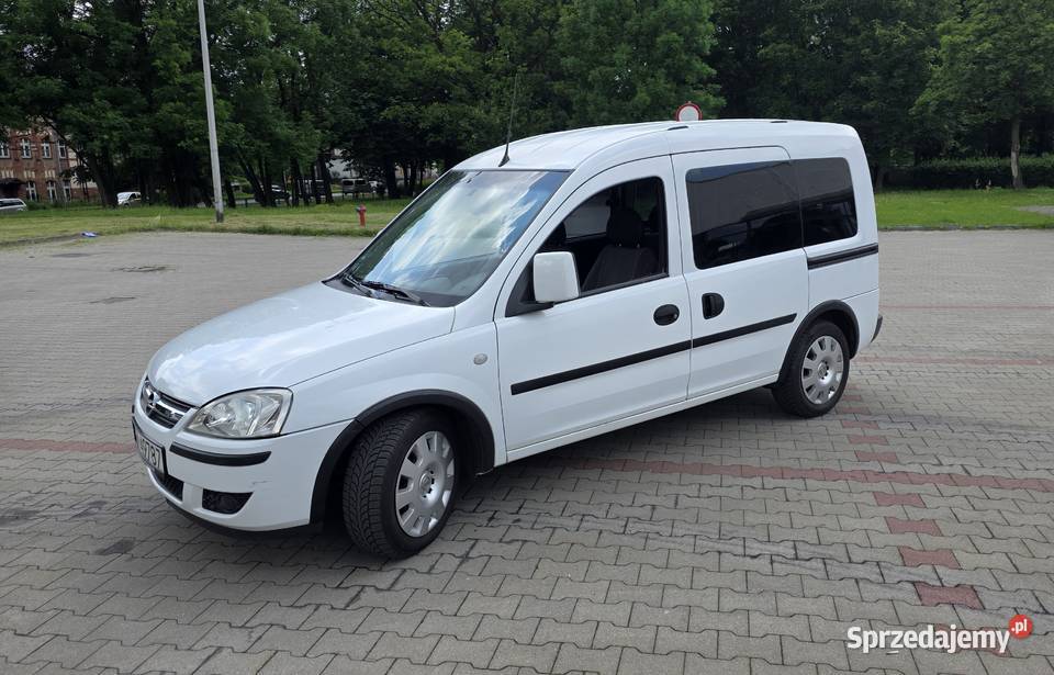Opel Combo 16 b Cosmo osobowy super stan elektrochrom. lusterka boczne Bytom