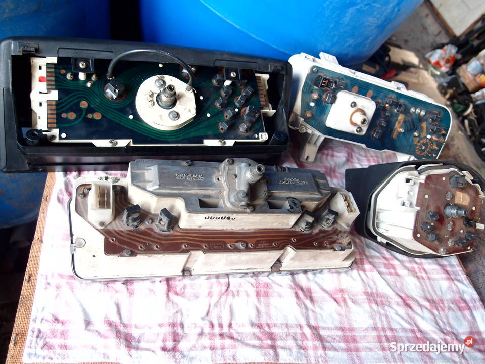 licznik prędkości Maluch 126p Fiat 125p osobowe Łódź