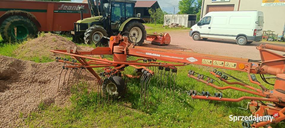 Zgrabiarka Kuhn GA 6000 nie Krone Claas Wągrowiec