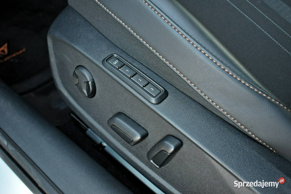 Cupra Leon Bezwypadkowy Salon Polska Serwis ASO