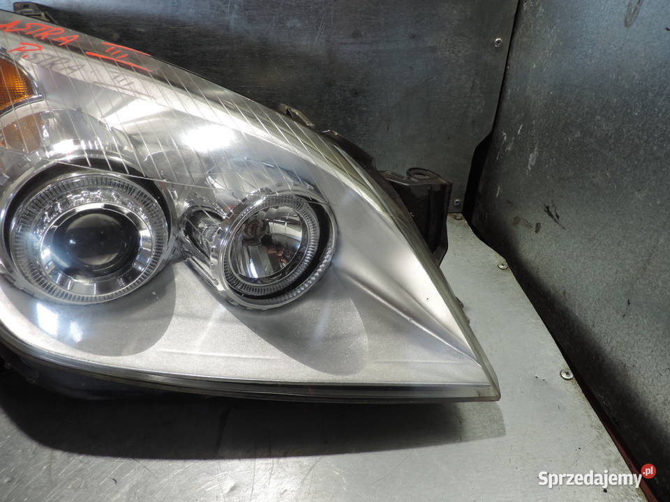 OPEL ASTRA H III FL LAMPA PRAWY PRZÓD Motoryzacja