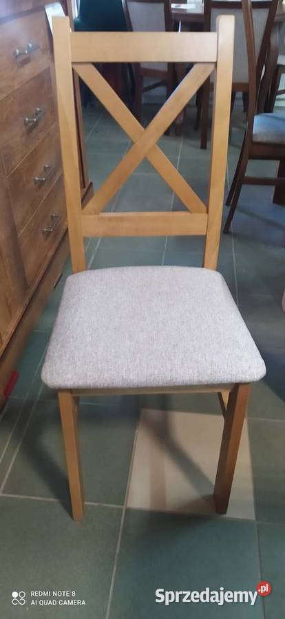 Krzesła drewniane dostępne ręki 41cm Toruń sprzedam