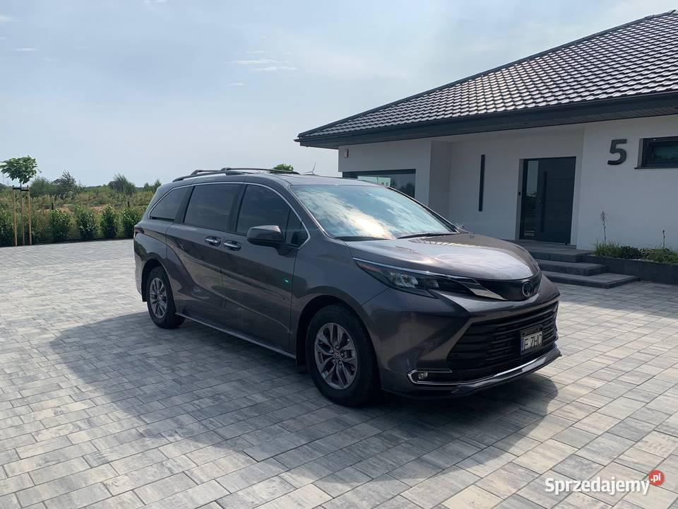 Toyota Sienna 25 hybryda 8 osób FV 23 czujnik martwego pola Sieradz sprzedam