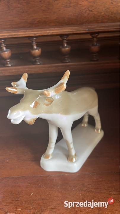 Figurkę łosia z Fabryki Porcelany Połonne Gdańsk