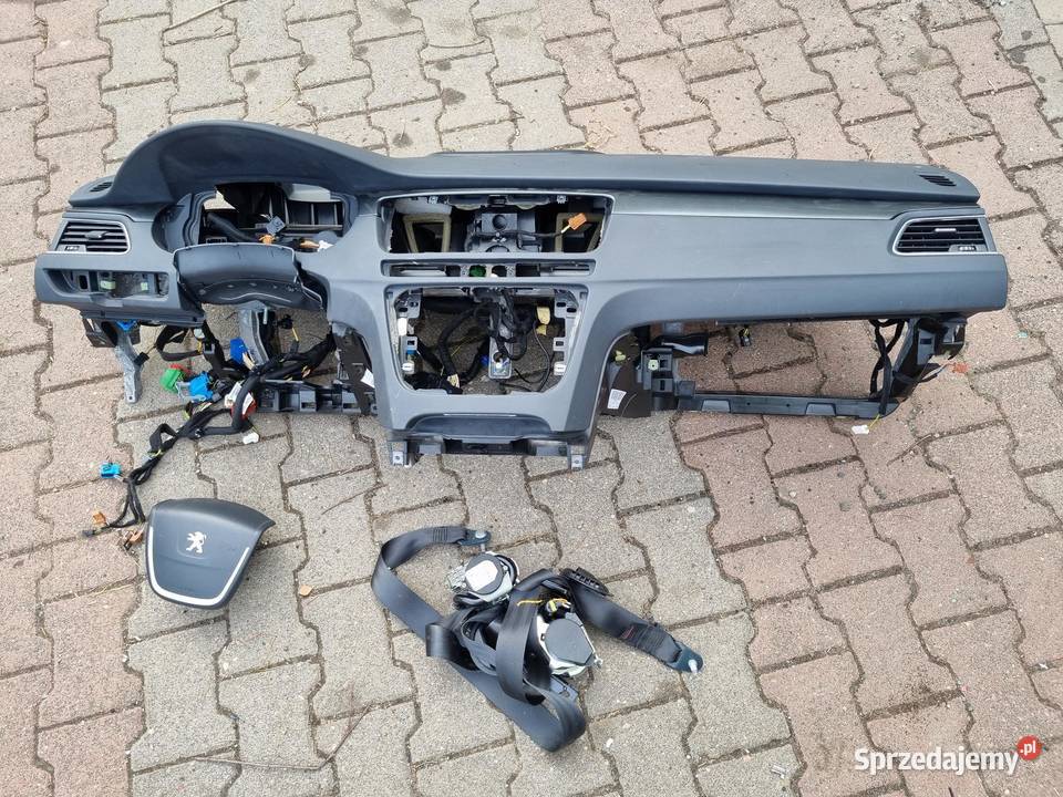 DESKA ROZDZIELCZA KONSOLA PODUSZKA AIRBAG PASY osobowe