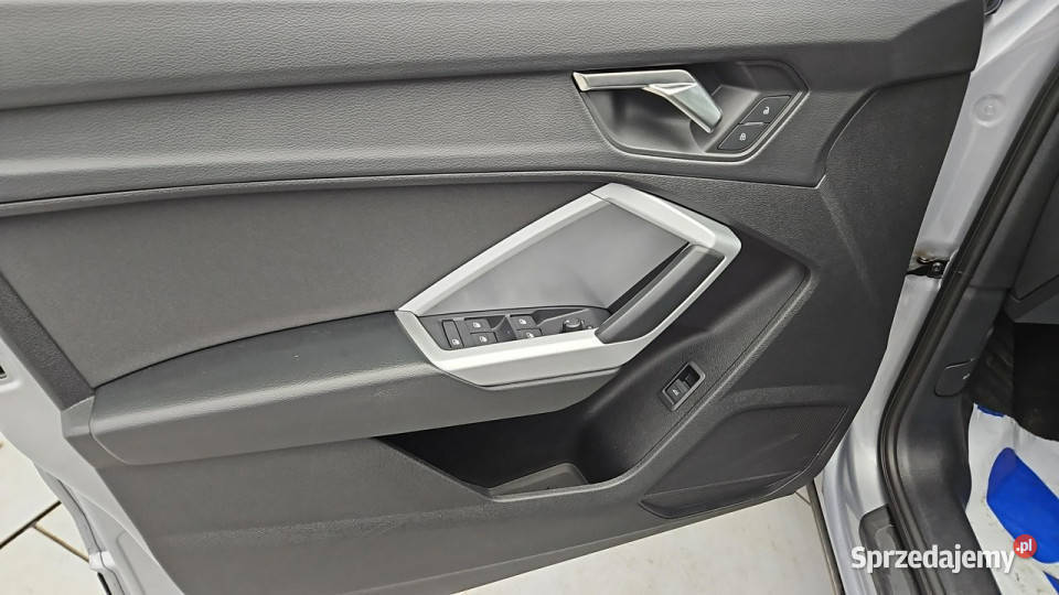 Audi Q3 40 TFSI Quattro S tronic Z Polskiego isofix mazowieckie Warszawa