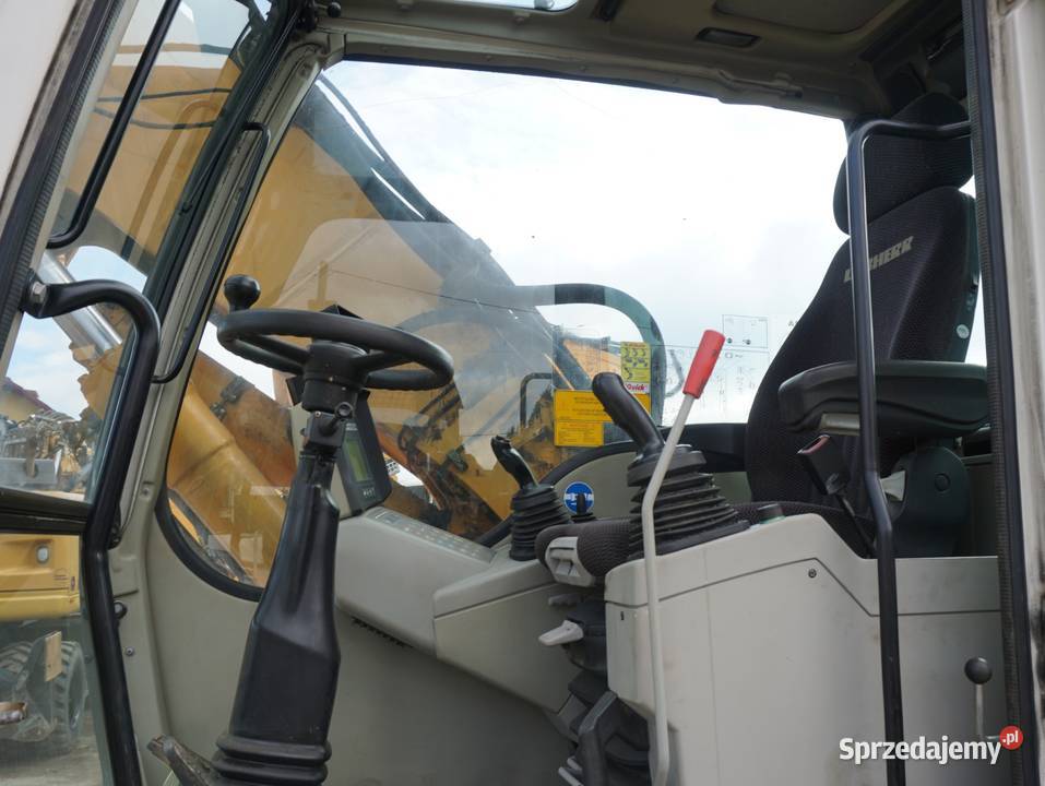 Koparka kołowa Liebherr A 900 C 2012 Rok produkcji 2012 świętokrzyskie Jeziorko