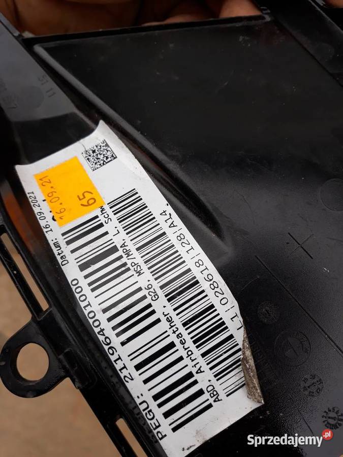 BMW G26 LISTWA LEWA BŁOTNIKA LEWEGO 51118081697 Międzychód sprzedam