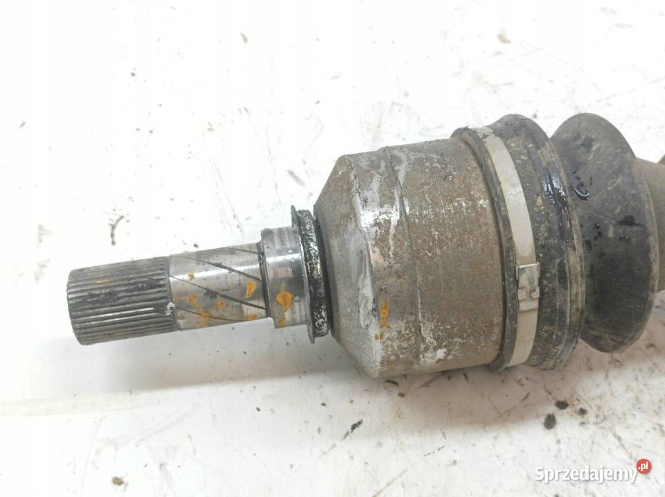 PÓŁOŚ LEWY PRZÓD 20 DCI Renault Laguna III 2007 sprzedam