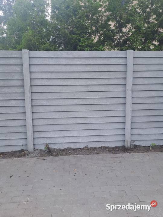 Ogrodzenia betonowe Montaż Transport Jelcz-Laskowice