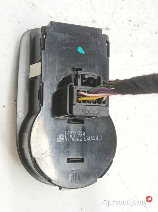 PRZEŁĄCZNIK ŚWIATEŁ 13470443 Opel Corsa V 2014 E