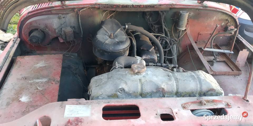 UAZ 469 B 4x4 nadbudowa plastikowa Biskupiec