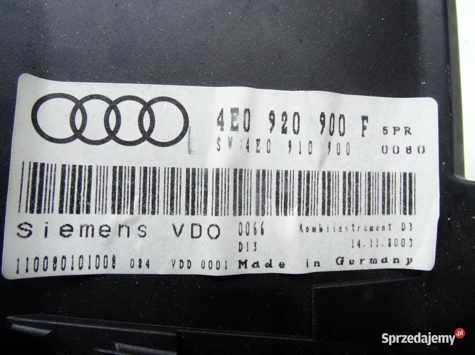 AUDI A8 D3 0307 LICZNI ZEGAR 4E0920900F sprzedam