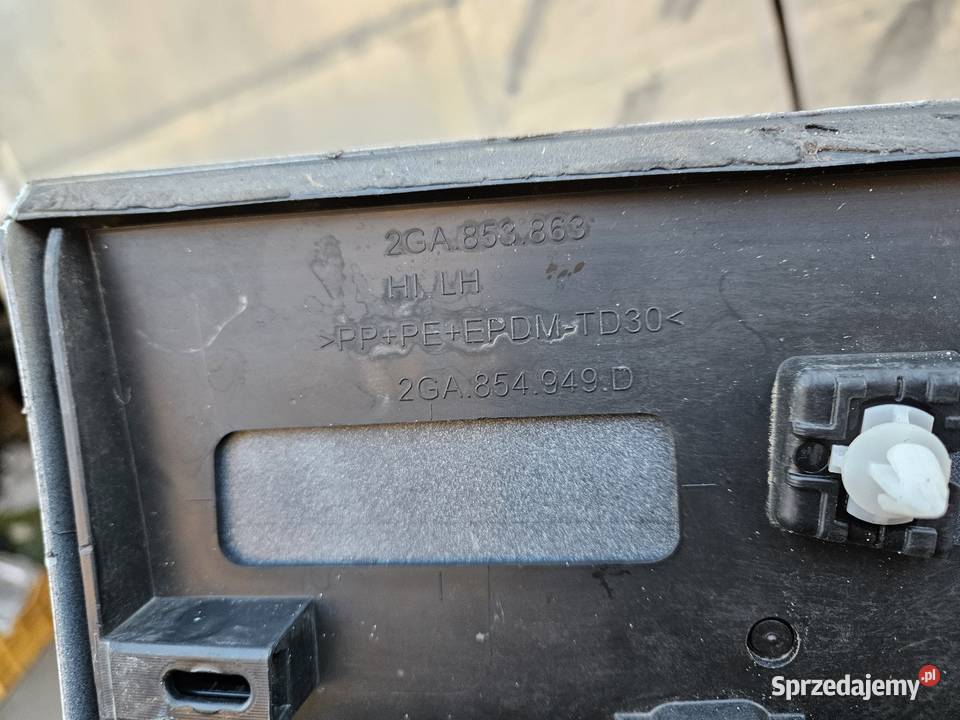 VW TROC RLINE LISTWA DRZWI LEWY TYŁ LEWA TYLNA Międzychód