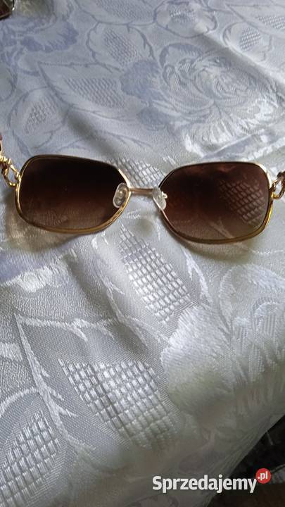 PIĘKNE OKULARY GWIAZD PRZECIWSŁONECZNE Moda i Styl Piła