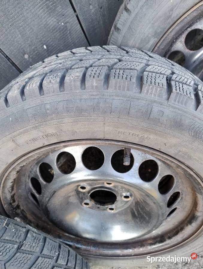 Felgi stalowe z oponami do Audi kołpaki Samochodowe Krośniewice sprzedam