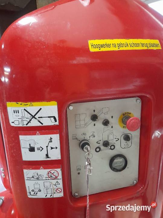 Platforma podnosząca teleskopowa marki Manitou Produkcja