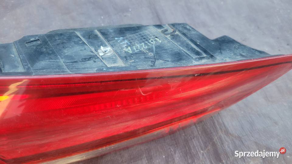 HYUNDAI I30 III HB 5D LAMPA LEWA TYLNA W KLAPE Ruda Śląska