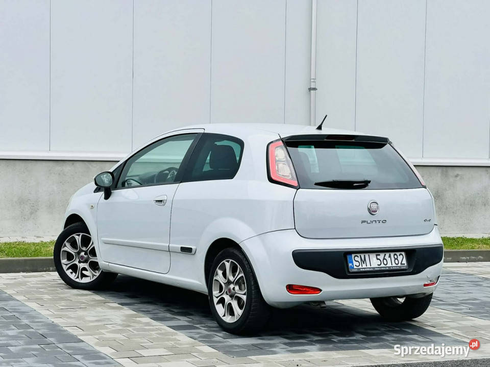 Fiat Punto Evo Fiat Punto Evo 14 Benz ABS Mikołów sprzedam