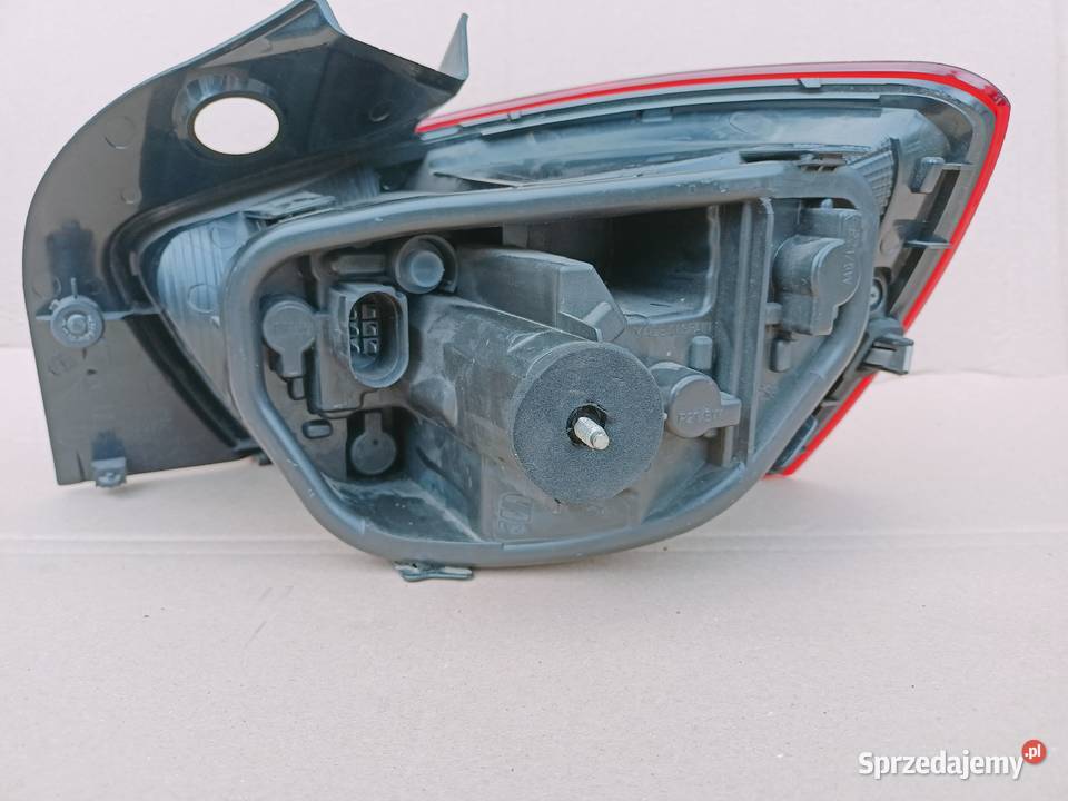 LAMPA TYLNA SEAT IBIZA IV LEWA STRONA 6J4945095K Sulechów