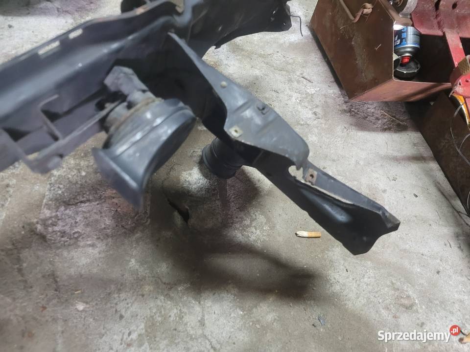 BMW E32 seria 7 pas przedni stan łódzkie Tuszynek Majoracki