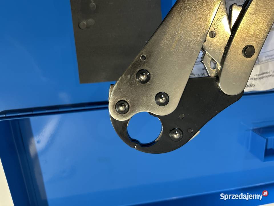 Praska ręczna uponor U 14 U16 U18 U20 prasa sprzedam