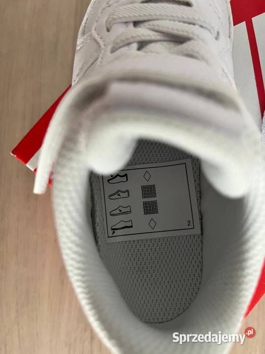 Adidasy dziewczynki NIKE COURT r22 biały Gryfice