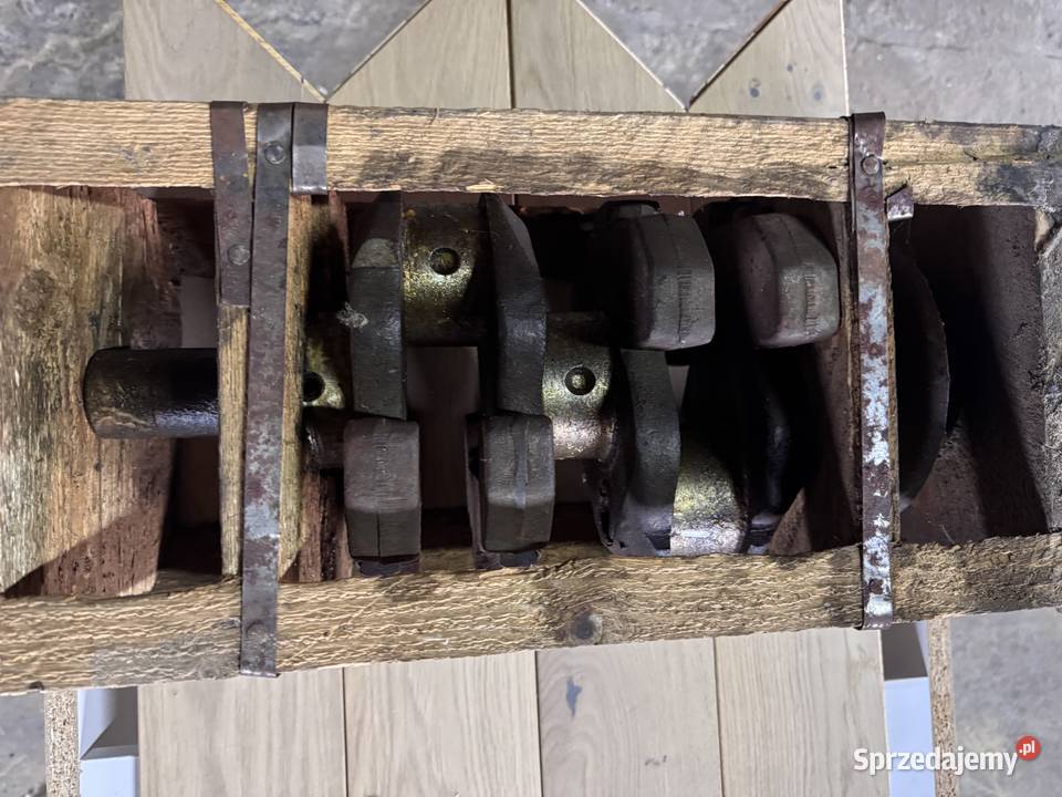 Wał C 328 330 nowy PRL Ursus