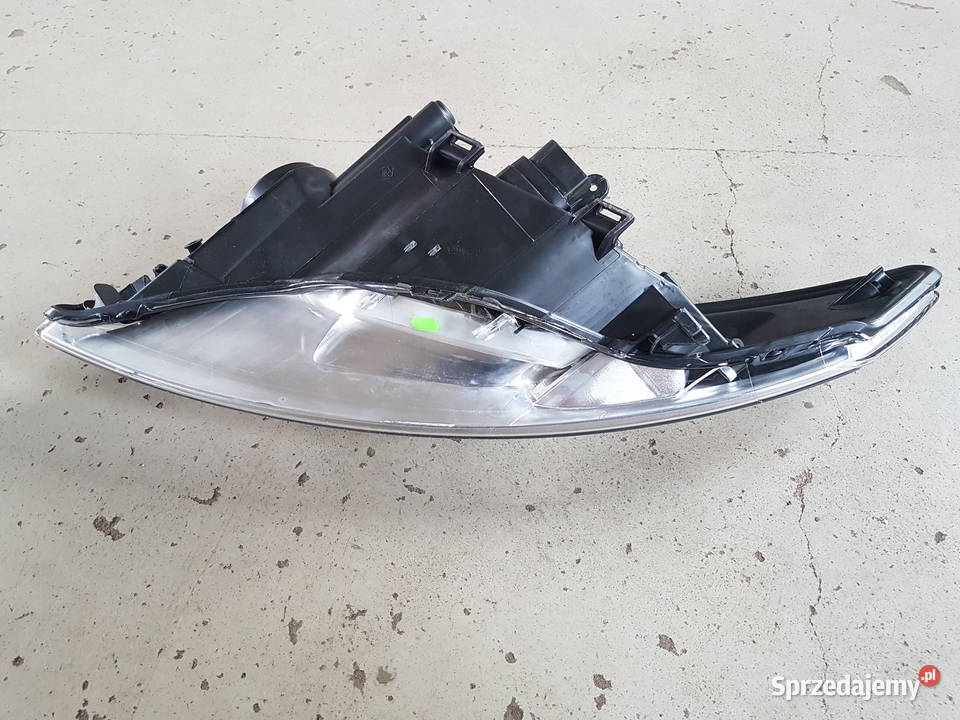FORD MONDEO IV REFLEKTOR PRAWY LAMPA PRAWA Turkowice sprzedam