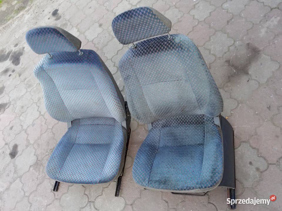 Polonez Caro plus komplet foteli przednich podkarpackie Stalowa Wola