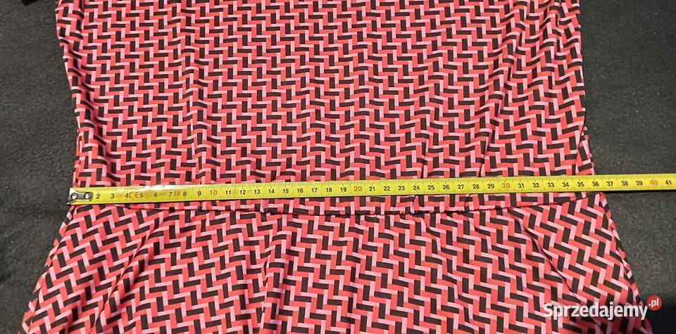 Rozkloszowana sukienka dolnośląskie