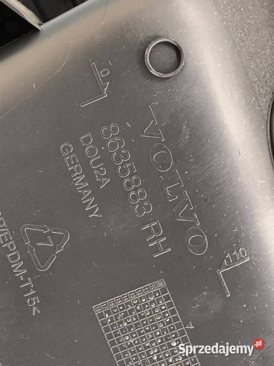 BOCZEK DRZWI LEWY TYŁ VOLVO V60 I 8635883 Kombi