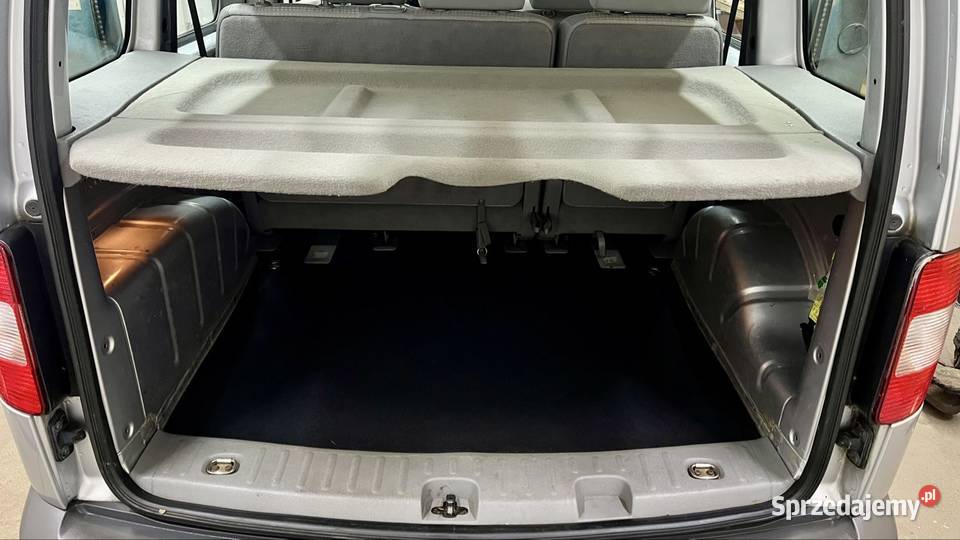 VW Caddy 19 TDI 2010r EURO 5 Klima 5 Osób Stan Milejów-Osada