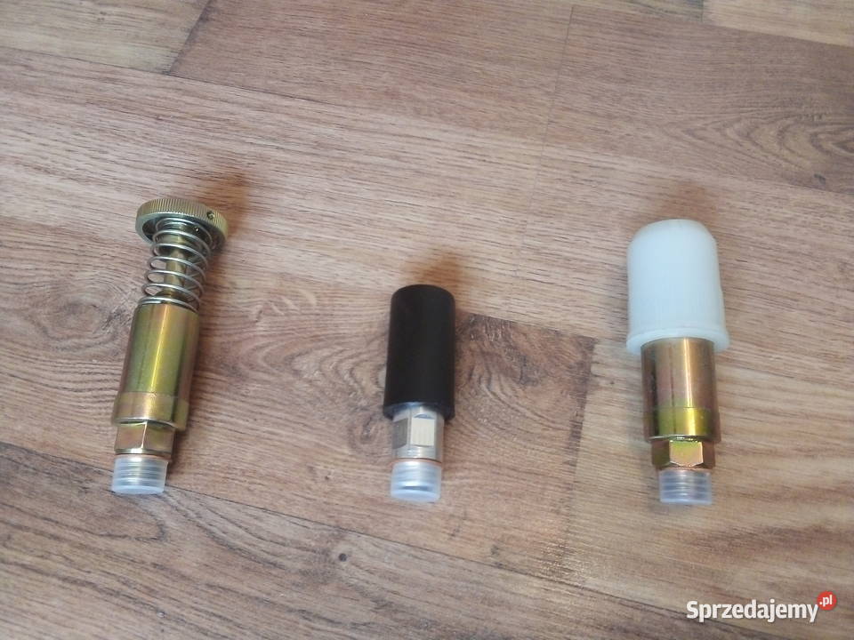 Farm Mot 250D pompa ręczna części Far mot farmot nieuszkodzony Nowa Karczma