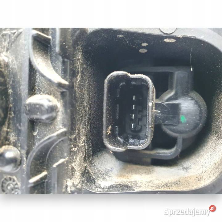 LAMPA PRAWA Renault Clio IV HTB LIFT 2016 tylna Chełm