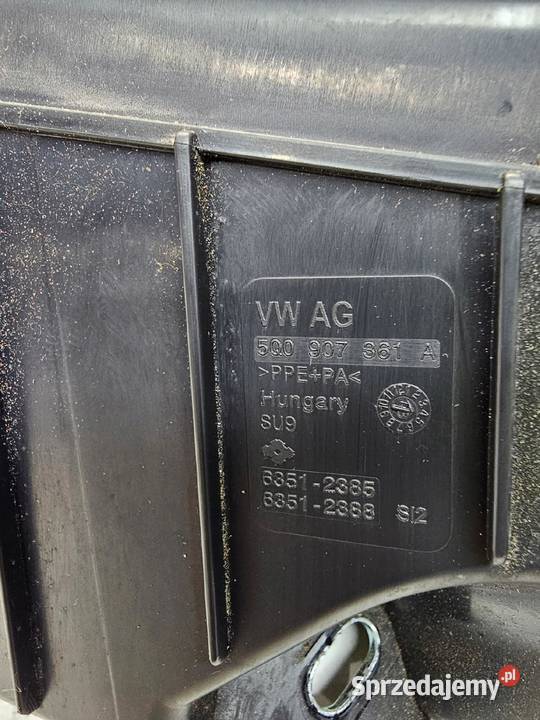 SKRZYNKA OBUDOWA BEZPIECZNIKÓW AUDI Q3 8U VW osobowe Przystajń sprzedam