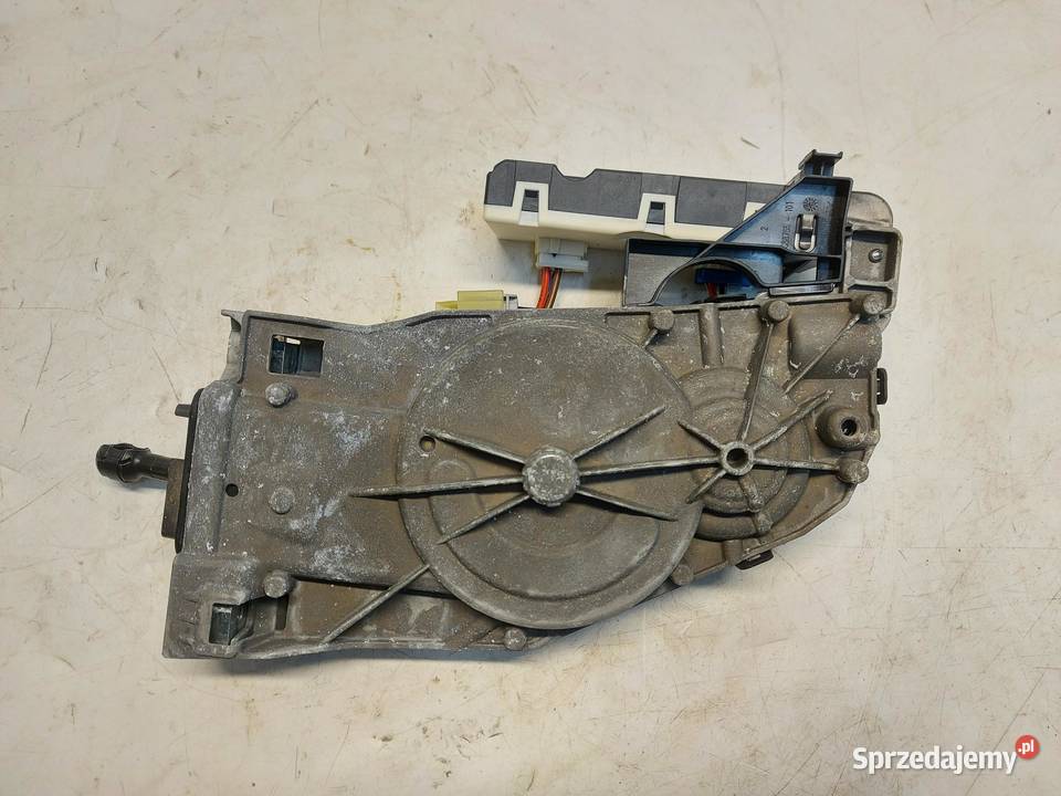 Mercedes EQC 400 W293 ZAMEK SIŁOWNIK DOCIĄG Siłowniki