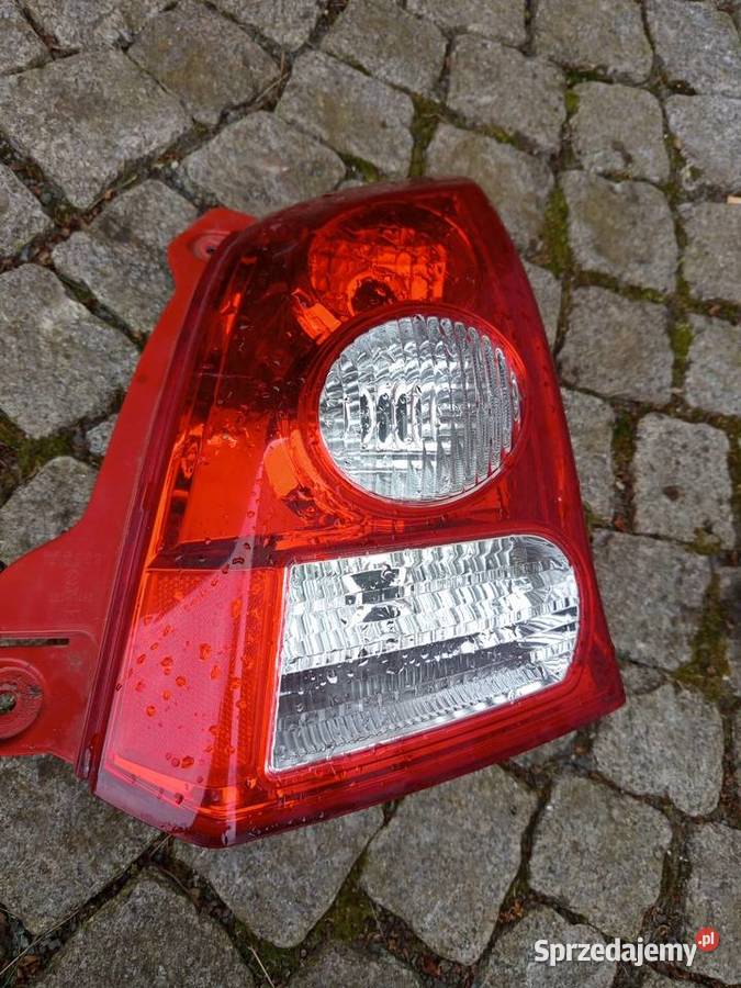 Lampa tylna prawa nissan pixo Suzuki alto Lampy tylne Rzeszów