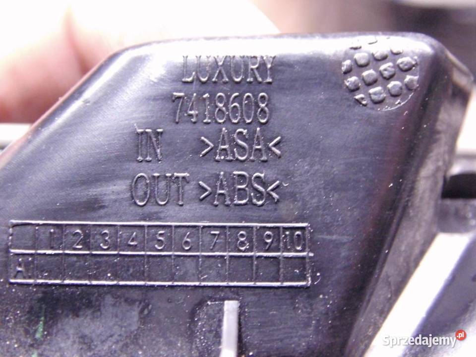 BMW G01 G02 X3 X4 PRAWA KRATKA BŁOTNIKA BLUE2 osobowe Biała Nyska