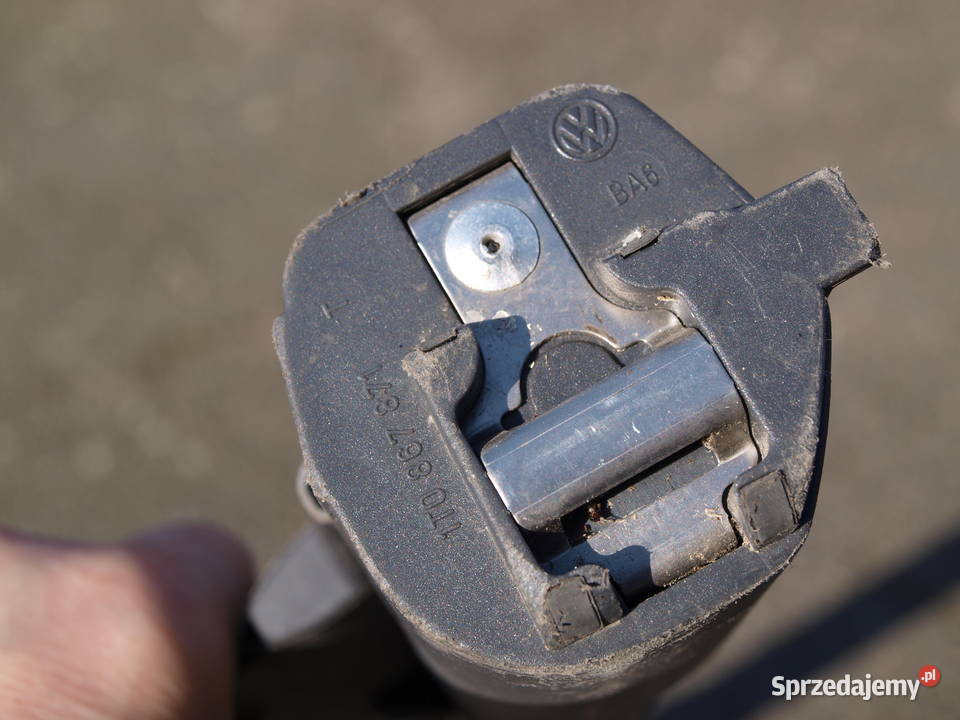 VW Touran roleta bagażnika tył 2003 2015r Kalisz sprzedam