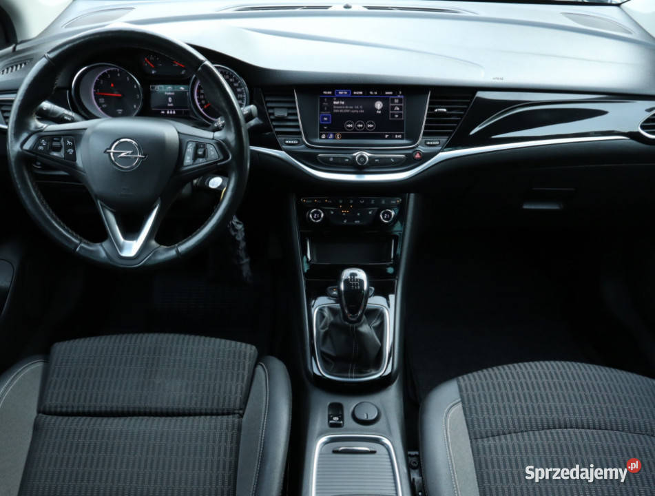 Opel Astra 12 Turbo Piaseczno