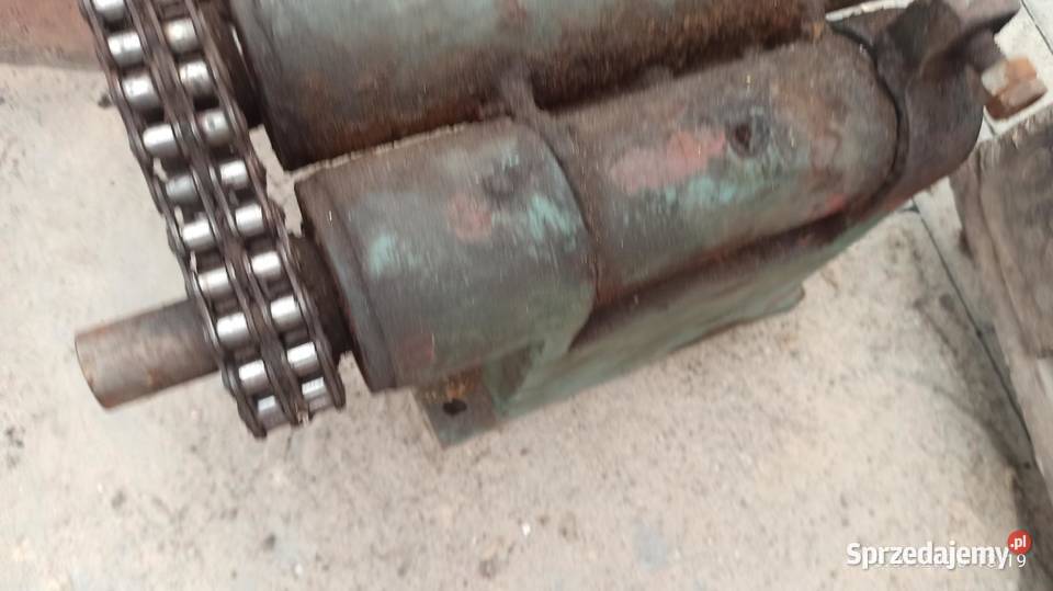 posuw rolki do strugarki 4 stronnej na łańcuchu Kłodawa sprzedam