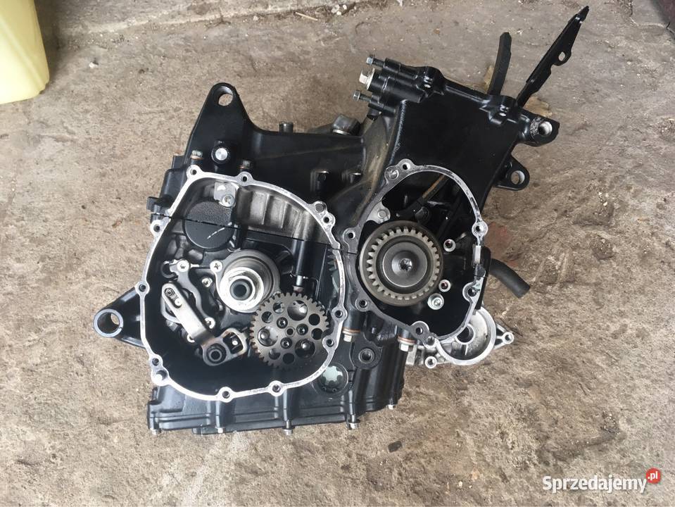 Silnik Kawasaki zx10r części głowica skrzynia
