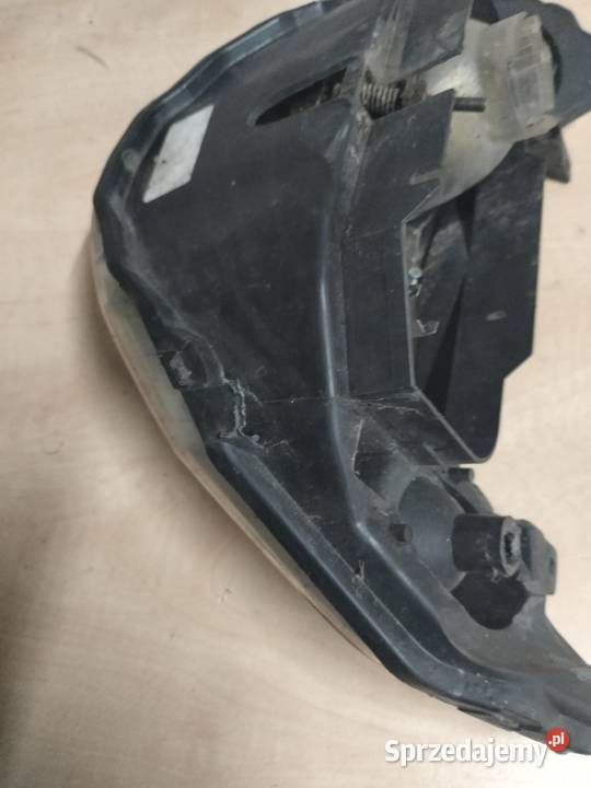 Lampa przód Peugeot speedfire 50 100 łódzkie Łubno sprzedam