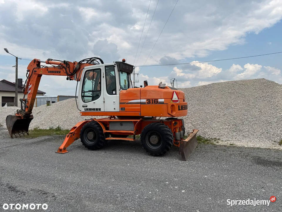 Liebherr A316 Litronic Koparki Łomża sprzedam