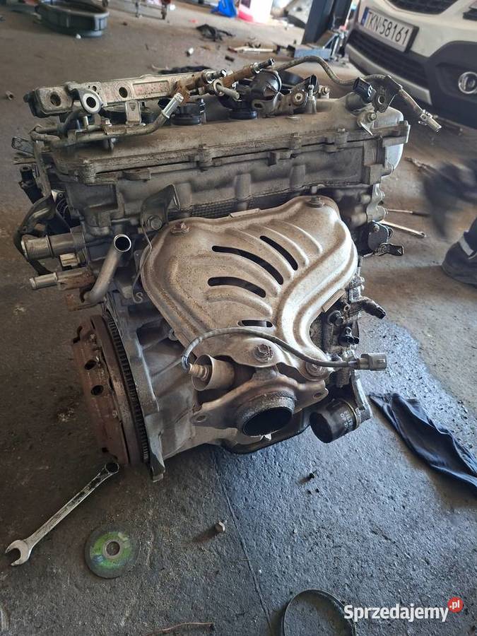 Silnik Toyota AURIS I 16 benzyna Mniów