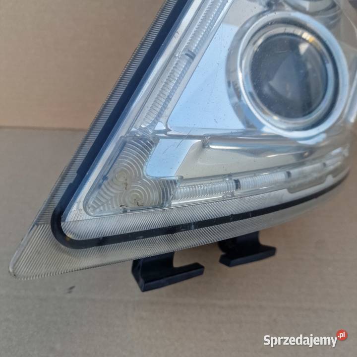 VOLVO FH FH13 REFLEKTOR LAMPA LEWA XENON ciężarowe lubuskie
