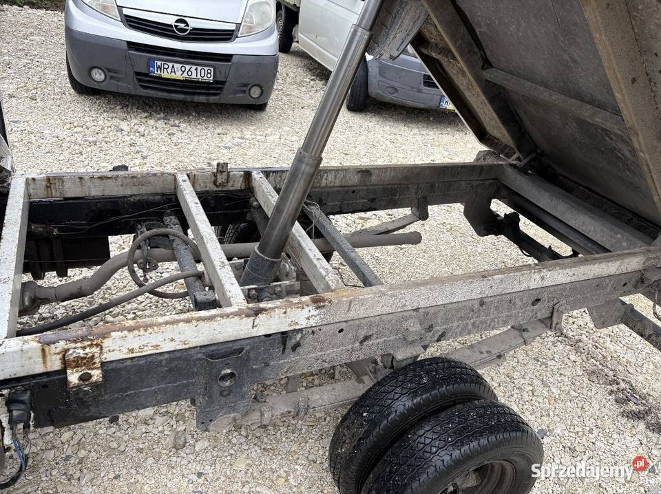 Kia K2700 80 2001 Wywrot 7osobowa Kia Pińczów sprzedam