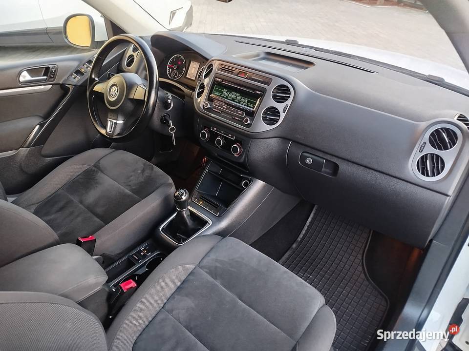 Vw Tiguan 4x4 4motion 20TDI 140 185 klima alu przyciemniane szyby podkarpackie Grabownica Starzeńska